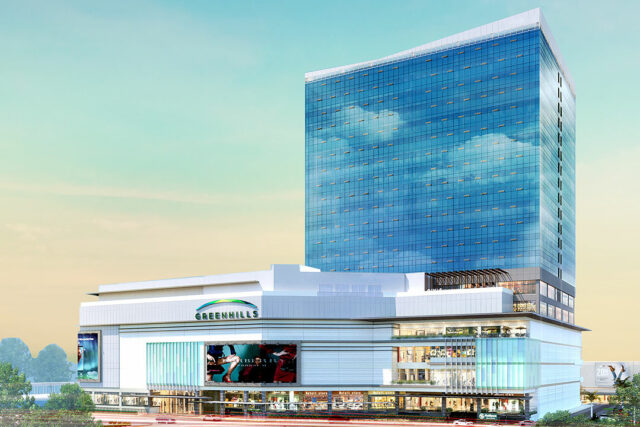 GREENHILLS SHOPPING CENTER  RETAIL